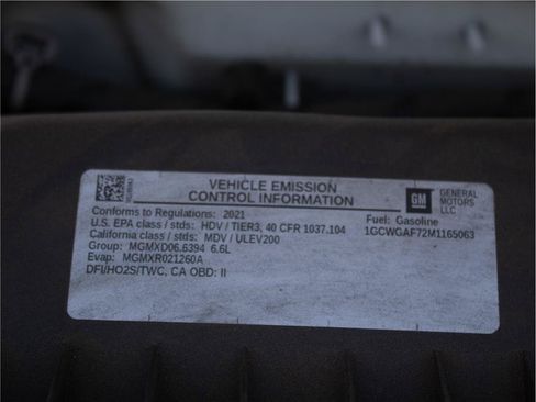 Used 2021 Chevrolet Express 2500 w/ Communications Package RWD image 12