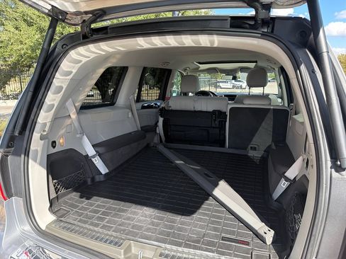 Used 2016 Mercedes-Benz GL 320 BlueTEC 4MATIC image 38