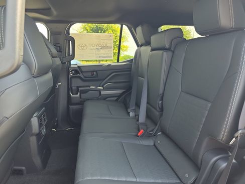 New 2026 Toyota 4Runner TRD Sport Premium AWD/4WD image 10
