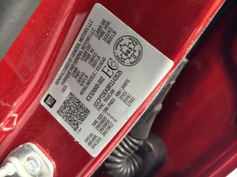 Used 2024 Chevrolet Colorado Z71 w/ Z71 Convenience Package 2 image 38