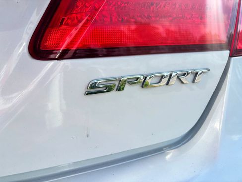 Used 2015 Honda Accord Sport image 10