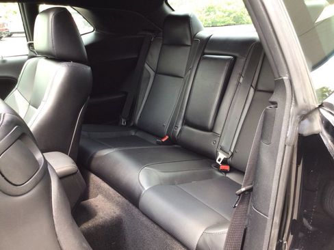 Used 2015 Dodge Challenger SXT Plus w/ Driver Convenience Group RWD image 34
