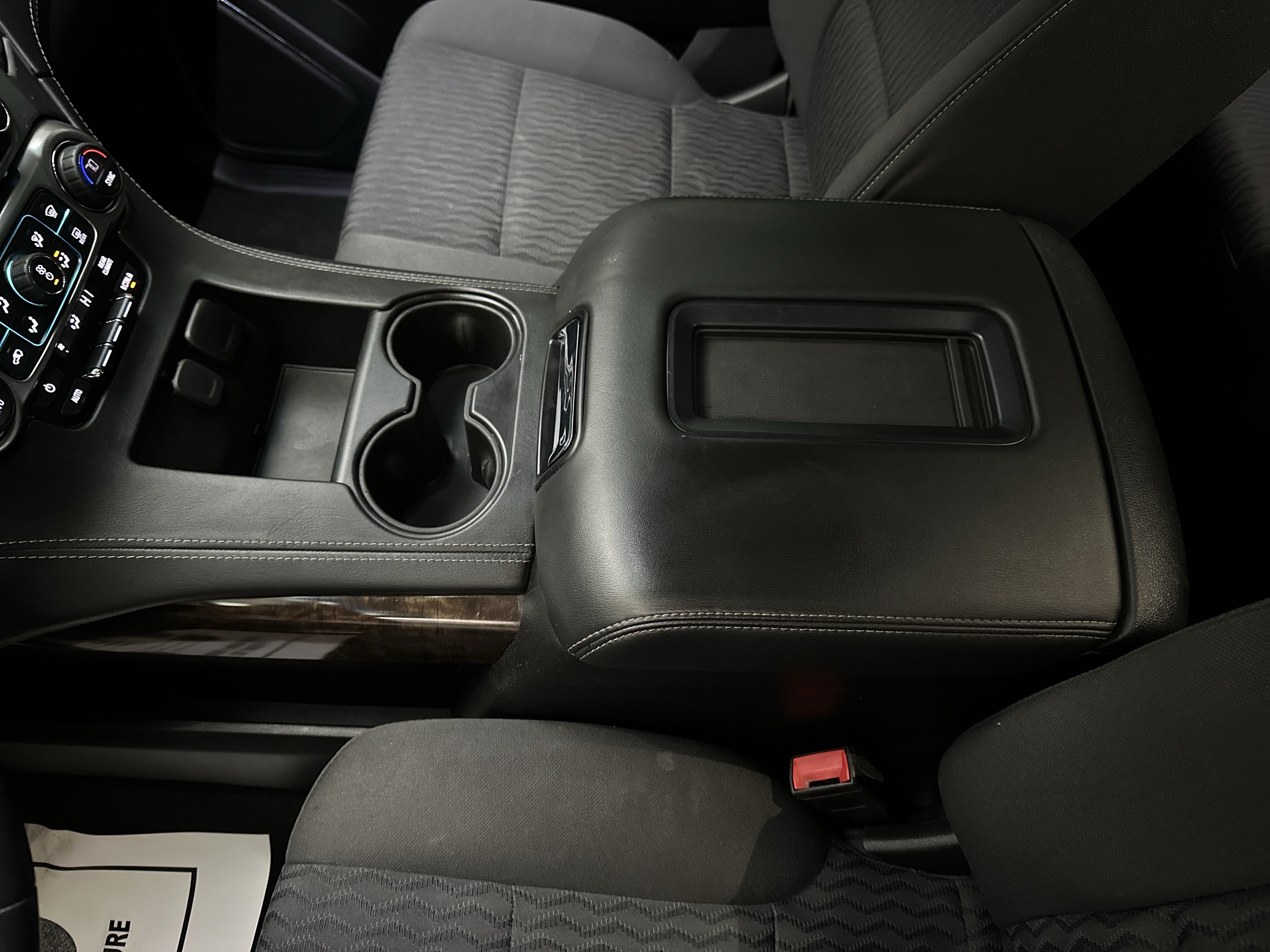 Used 2018 Chevrolet Tahoe LS w/ All-Season Package AWD/4WD image 39