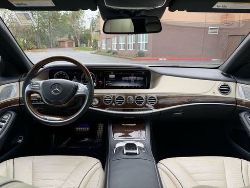 Used 2015 Mercedes-Benz S 550 Sedan image 13