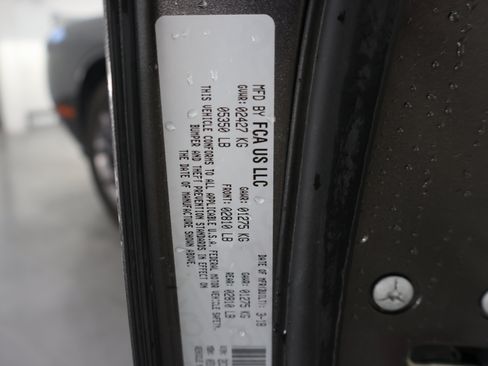 Used 2018 Dodge Challenger GT AWD/4WD image 52