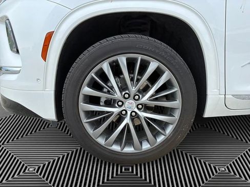 Certified 2025 Buick Enclave Avenir w/ Super Cruise Package AWD/4WD image 9