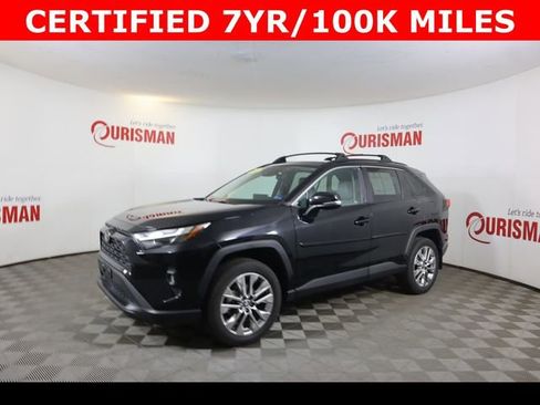 Used 2023 Toyota RAV4 XLE Premium image 5