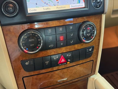 Used 2009 Mercedes-Benz ML 320 BlueTEC 4MATIC image 28