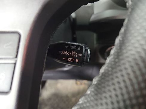 Used 2023 Toyota Tacoma TRD Off-Road w/ TRD Premium Off Road Package image 27