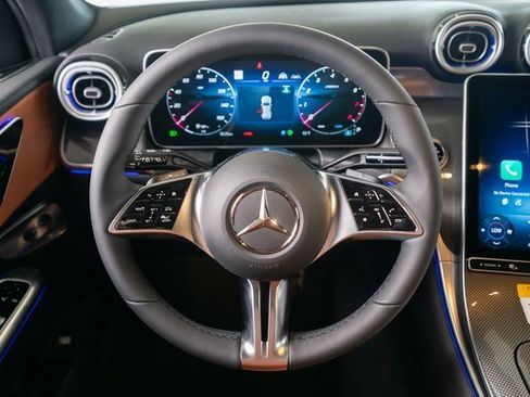 Certified 2025 Mercedes-Benz GLC 300 4MATIC image 28