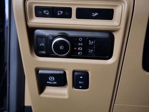 Certified 2023 Ford F150 Lariat w/ Equipment Group 502A High image 10