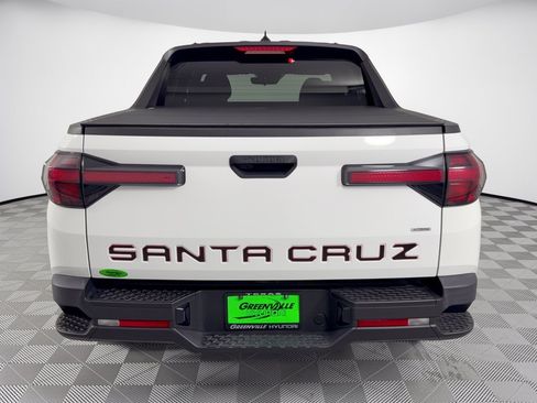 Used 2024 Hyundai Santa Cruz SE AWD/4WD image 11