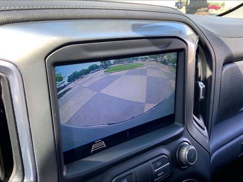 Used 2020 Chevrolet Silverado 1500 LT AWD/4WD image 21