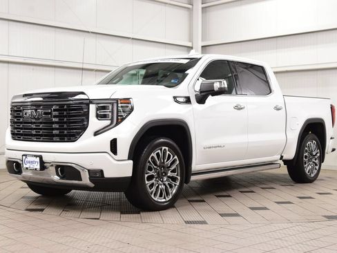 Used 2024 GMC Sierra 1500 Denali Ultimate AWD/4WD image 3