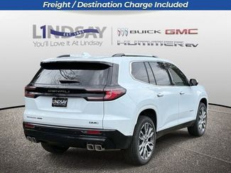 New 2026 GMC Acadia Denali Ultimate video 2