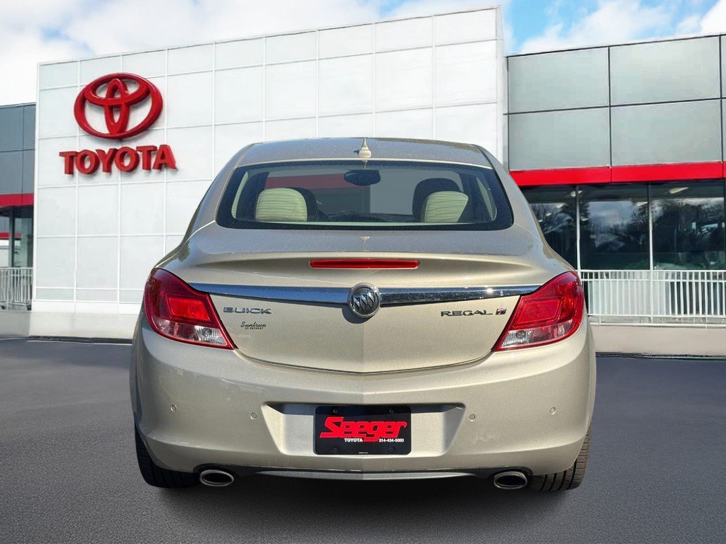 Used 2013 Buick Regal Premium FWD image 5