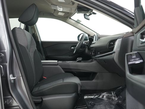 Used 2021 Nissan Rogue SV AWD/4WD image 11