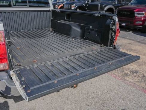 Used 2007 Toyota Tacoma PreRunner RWD image 12