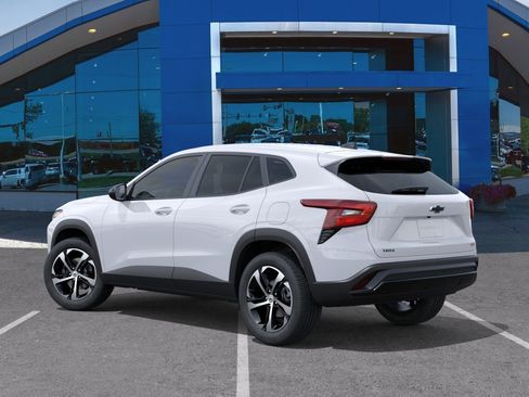 New 2026 Chevrolet Trax RS FWD image 27