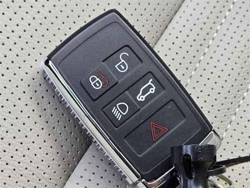 New 2025 Land Rover Discovery Sport S AWD/4WD image 48