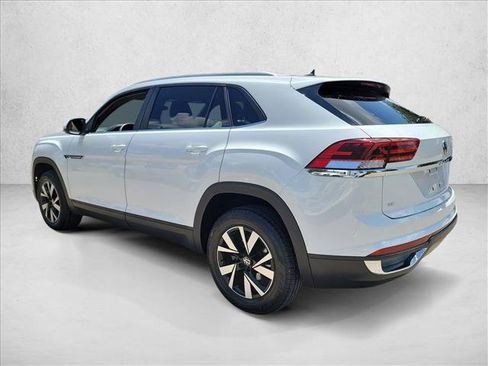 Used 2023 Volkswagen Atlas Cross Sport SE AWD/4WD image 7