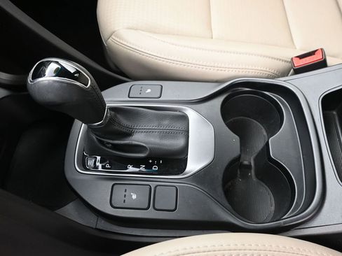 Used 2016 Hyundai Santa Fe Sport w/ Option Group 03 image 32