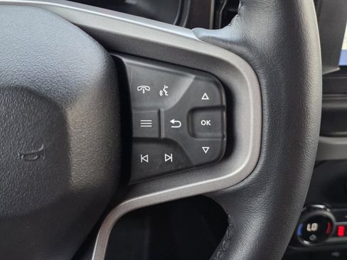 Used 2023 Ford Bronco Black Diamond AWD/4WD image 31