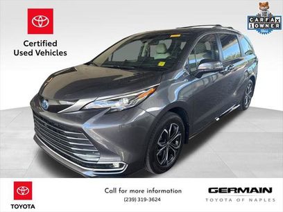 Certified 2025 Toyota Sienna Platinum