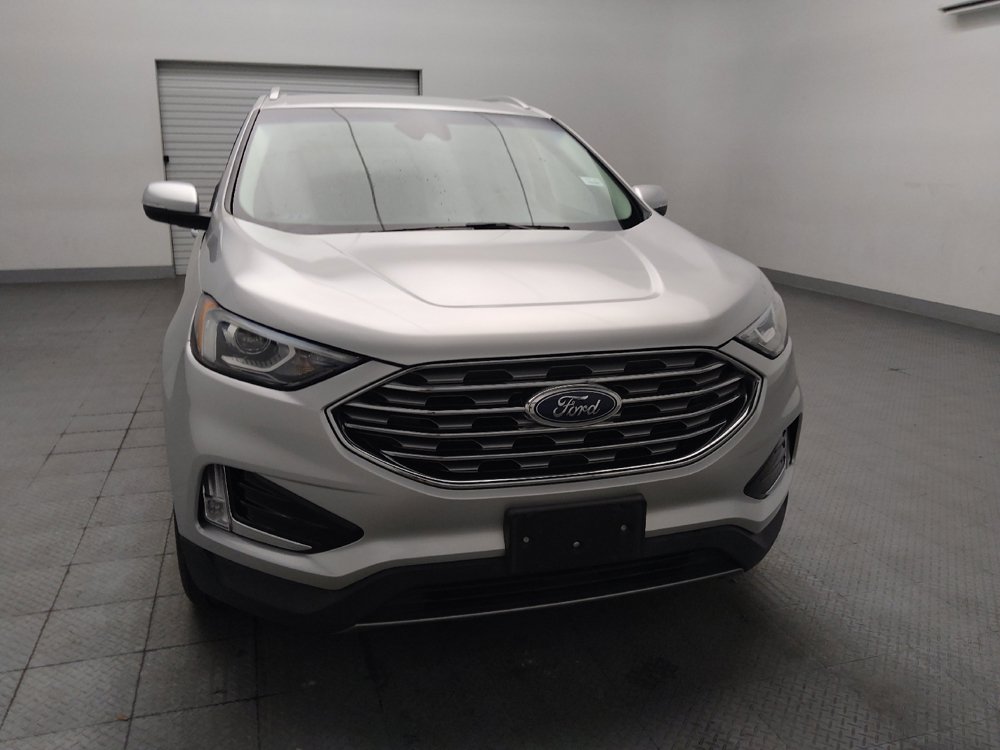 Used 2019 Ford Edge Titanium FWD image 14