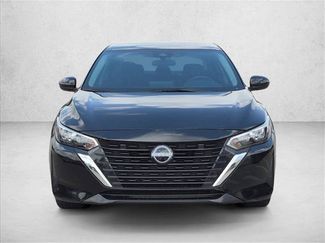 Used 2025 Nissan Sentra SV FWD video 2