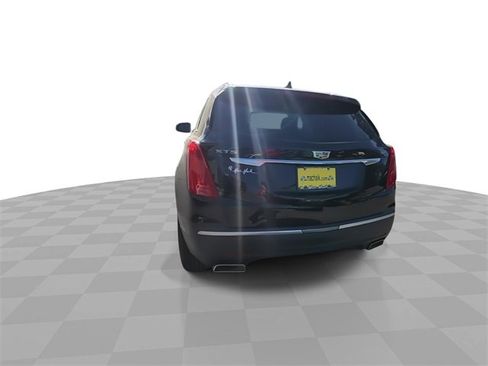 Used 2018 Cadillac XT5 Luxury w/ Driver Awareness Package image 7