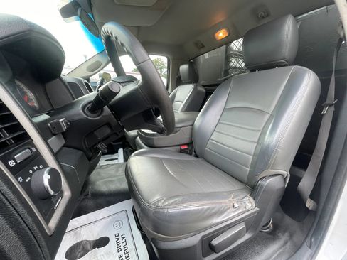 Used 2015 RAM 3500 Tradesman w/ Power & Remote Entry Group AWD/4WD image 9