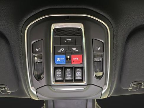 New 2026 Jeep Cherokee Overland w/ Trailer Tow Group image 41