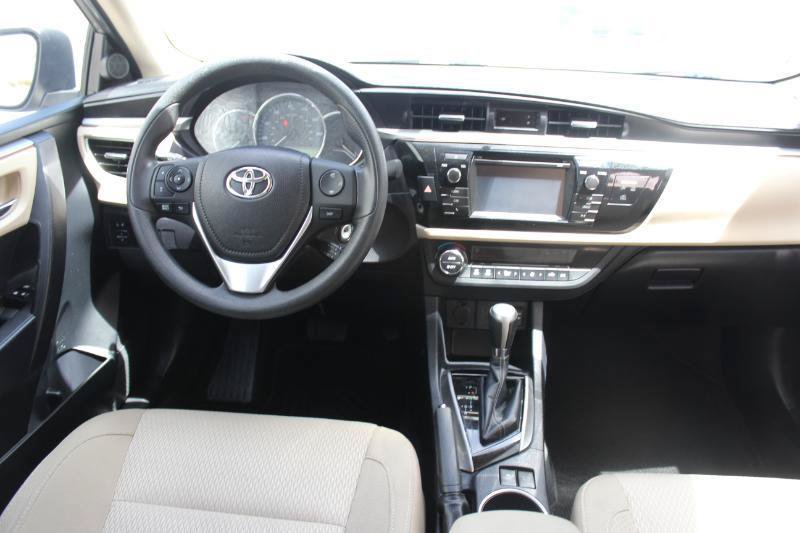 Used 2014 Toyota Corolla LE w/ Protection Package FWD image 17