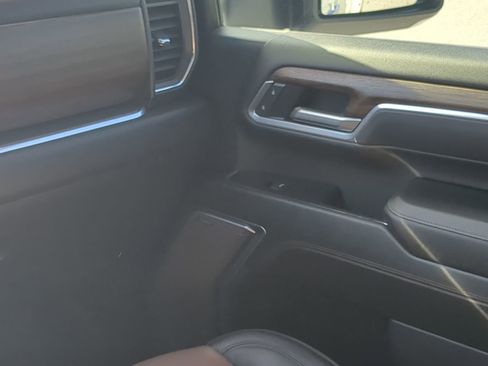 Used 2025 Chevrolet Silverado 3500 High Country w/ High Country Premium Package image 16