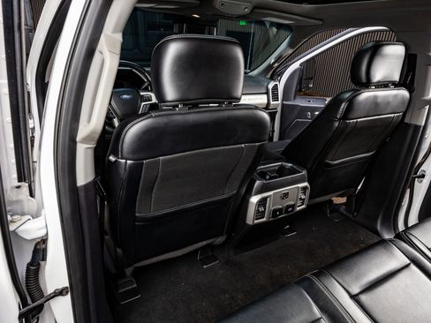 Used 2019 Ford F250 Lariat w/ Lariat Ultimate Package image 33