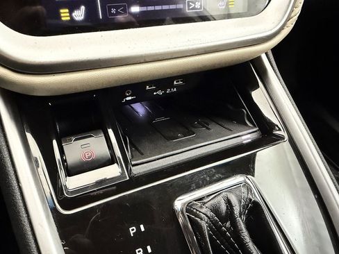 Used 2020 Subaru Outback Limited w/ Popular Package #2 image 29