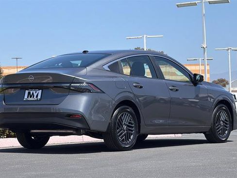 New 2026 Nissan Sentra SV w/ Floor Mat Package FWD image 4