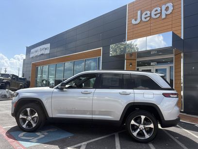 New 2025 Jeep Grand Cherokee Limited