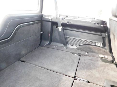 Used 2016 Land Rover LR4 HSE AWD/4WD image 32