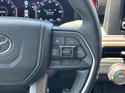 Used 2024 Toyota Tacoma TRD Sport AWD/4WD image 26