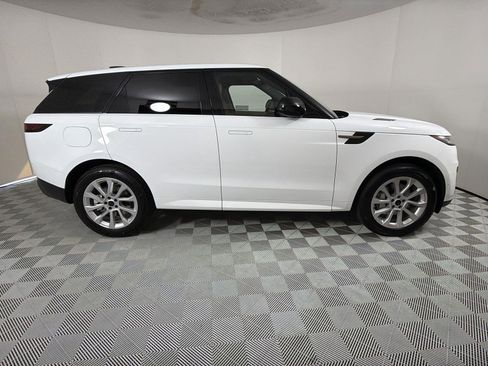New 2026 Land Rover Range Rover Sport SE image 6