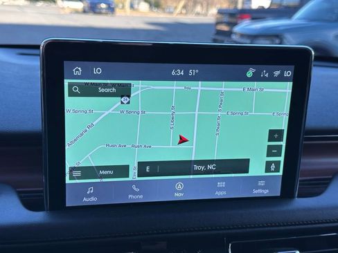 Used 2023 Lincoln Aviator Reserve w/ Equipment Group 201A image 6