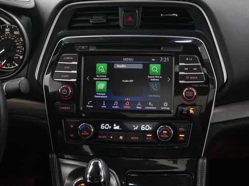 Used 2023 Nissan Maxima SL FWD image 15
