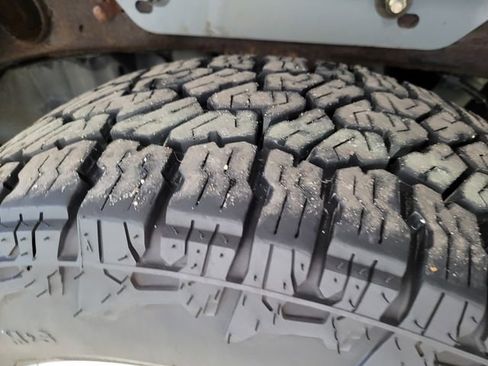 Used 2014 Chevrolet Silverado 2500 LT w/ Interior Plus Package image 25