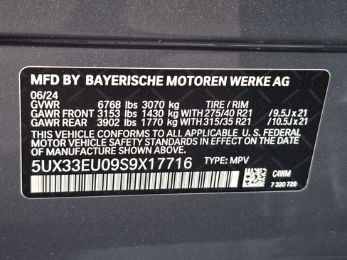 Used 2025 BMW X5 M60i AWD/4WD image 30