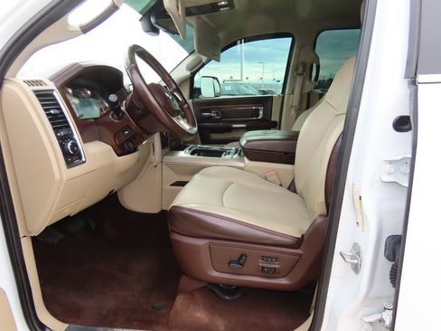 Used 2018 RAM 3500 Laramie Longhorn w/ Longhorn Southfork Package image 26