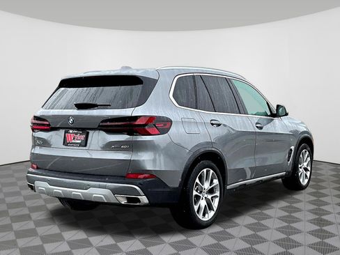 Used 2025 BMW X5 xDrive40i w/ Parking Assistance Package AWD/4WD image 6