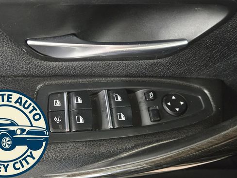 Used 2019 BMW 330i Gran Turismo xDrive w/ Convenience Package AWD/4WD image 25