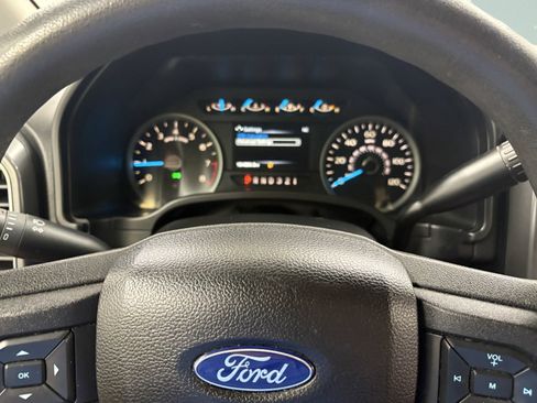 Used 2017 Ford F150 XLT w/ Trailer Tow Package image 30